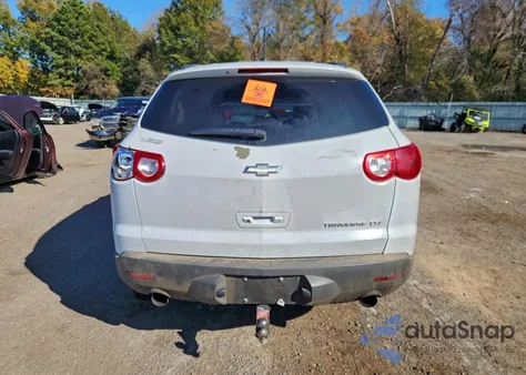 2010 Chevrolet Traverse Ltz z USA, uszkodzony, nr VIN 1GNLRHED5AS138692